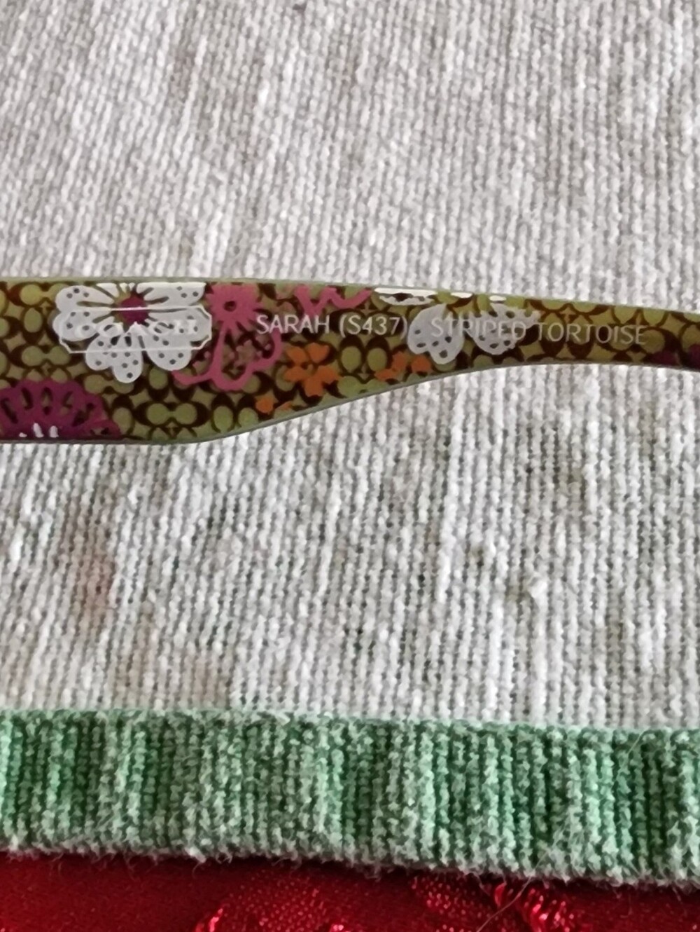 Coach Sunglasses - Picture 5 of 8
